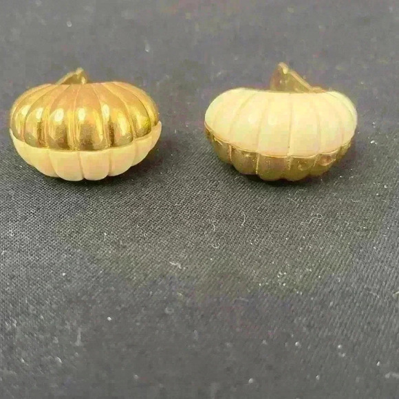 Kenneth Jay Lane KJL Vintage 70's Quality Costume Jewelry Earrings - Picture 2 of 4